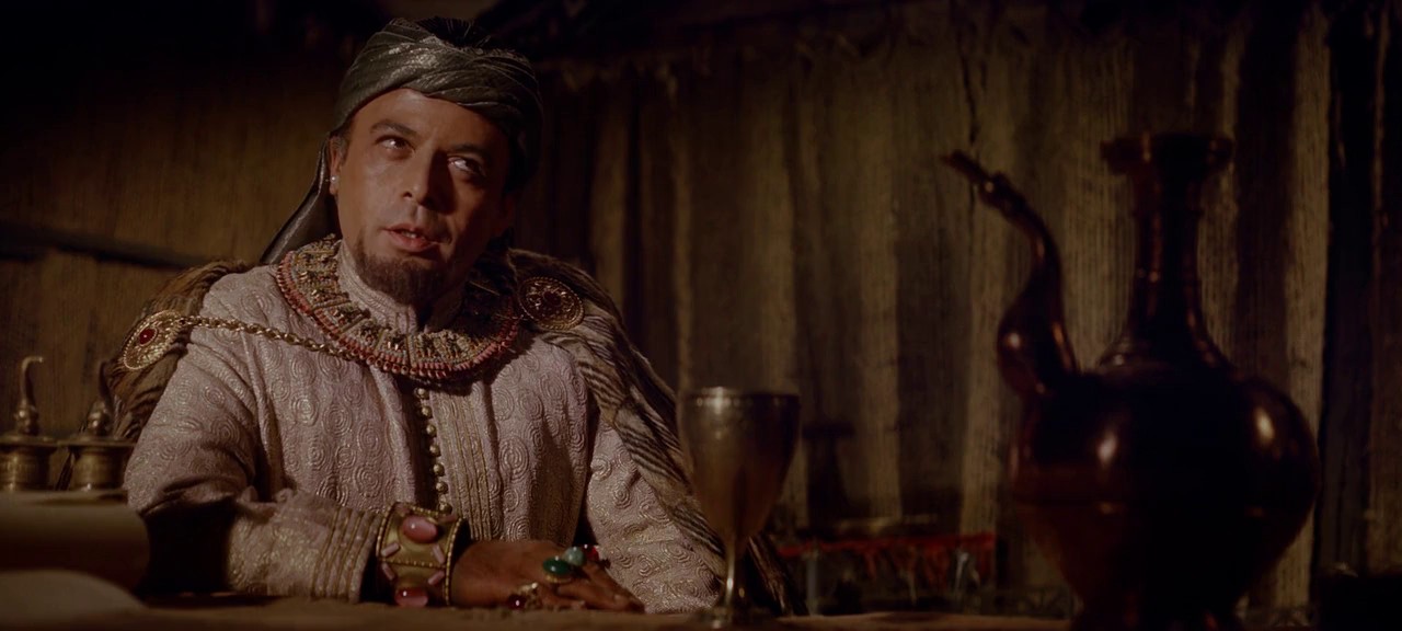 Spartacus (1960) BluRay Hindi + English 720p x264 AVC AAC 5.1 ESub.mkv.0002